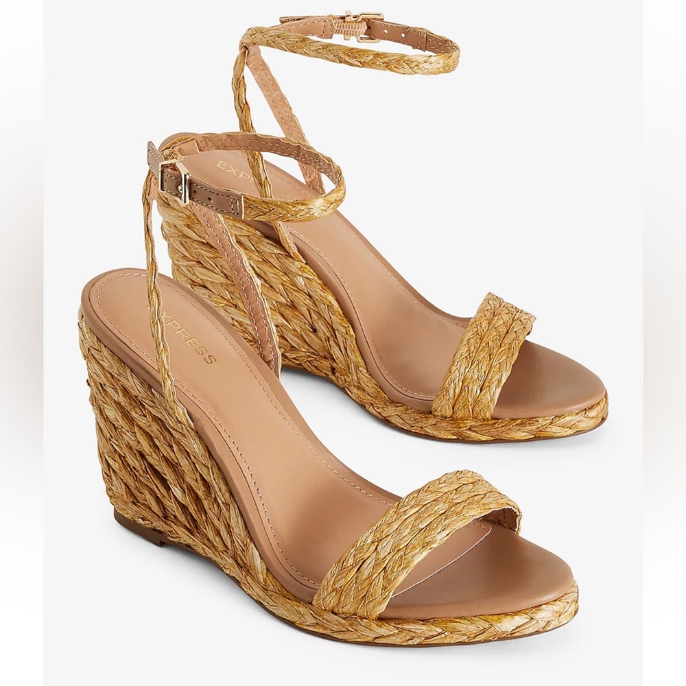 NEW EXPRESS Summer Woven Wedge Sandals 👡